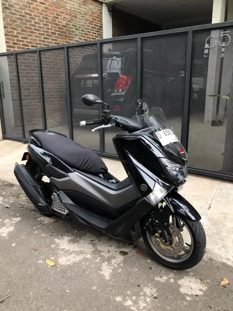 YAMAHA NMAX 2019 2dp proper