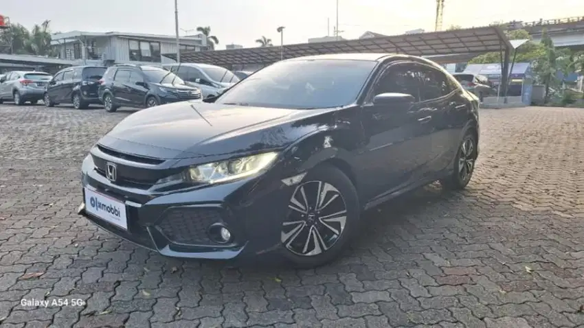 Pajak Panjang - Honda Civic Hatchback 1.5 S Bensin-AT 2018 (KMW)