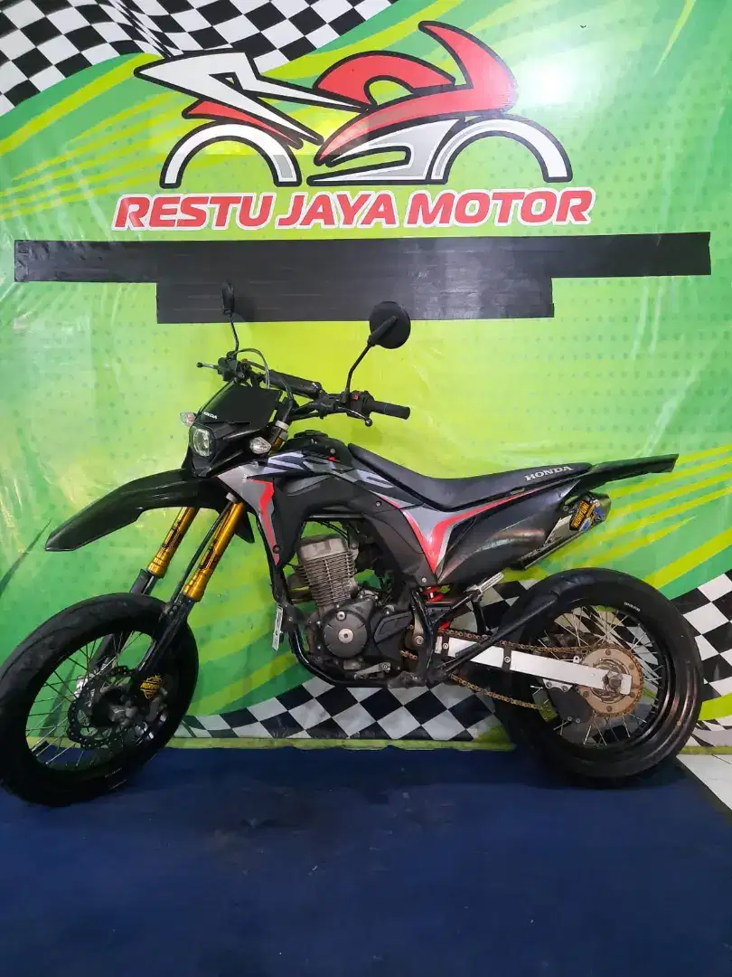 Crf supermoto 2018 kredit dp 4jt #rjm