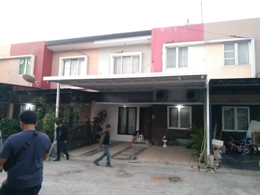 Kanopi baja ringan dan hollo galvanis