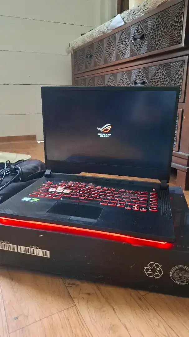 Laptop asus rog strix g531 gd