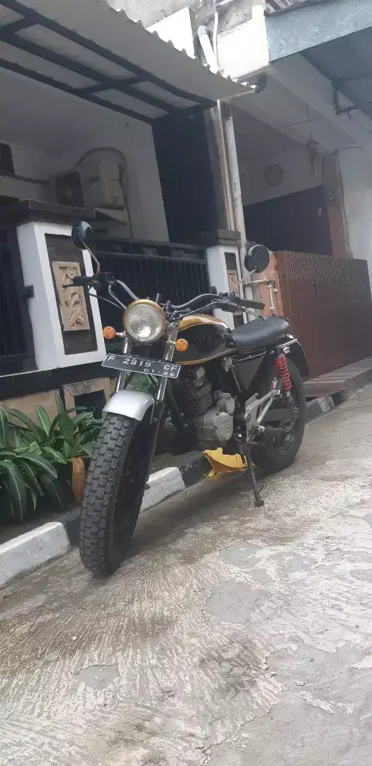 Honda Tiger Custom Classic