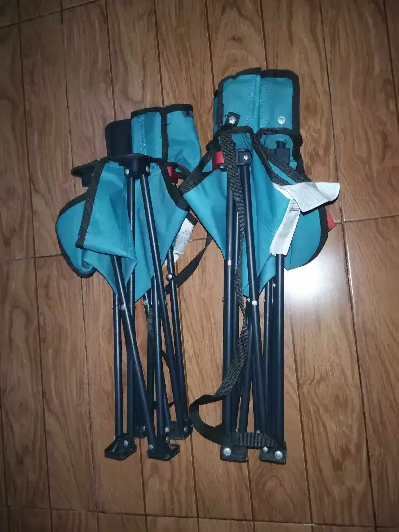 Kursi Lipat QUECHUA Camping  ( 2 Pcs )