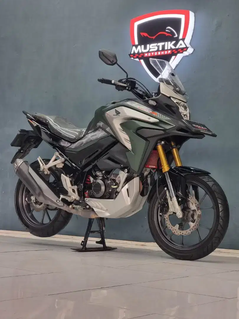 TERMURAH‼️ HONDA CB X 150 TH 2023 WARNA HIJAU ARMY MULUS. ODO 4RB