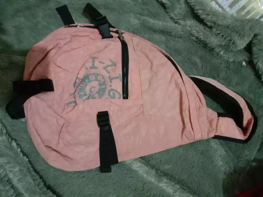 Tas samping peach