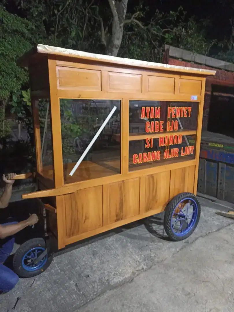 Gerobak Angkringan Bakso Mie Ayam PeceL Bubur Sate Martabak Ronde dlL