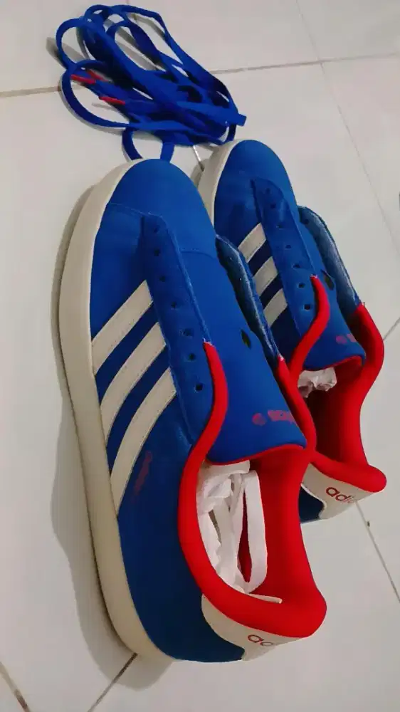 Sepatu adidas saya ga tau type apah
