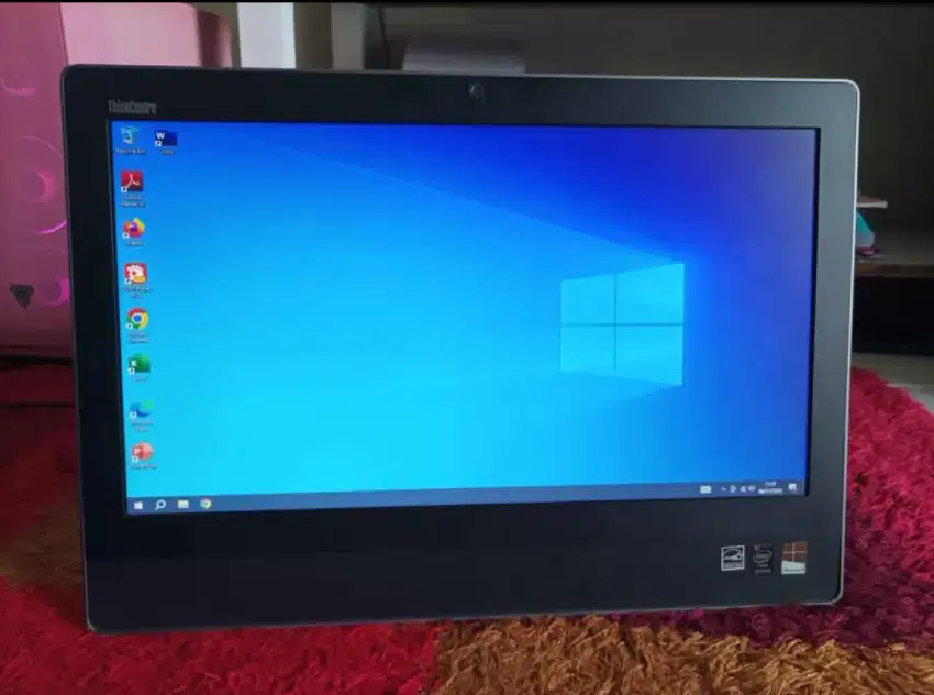 Komputer PC AIO Lenovo ThinkCentre E63z Layar 20 Inch Murah Kencang