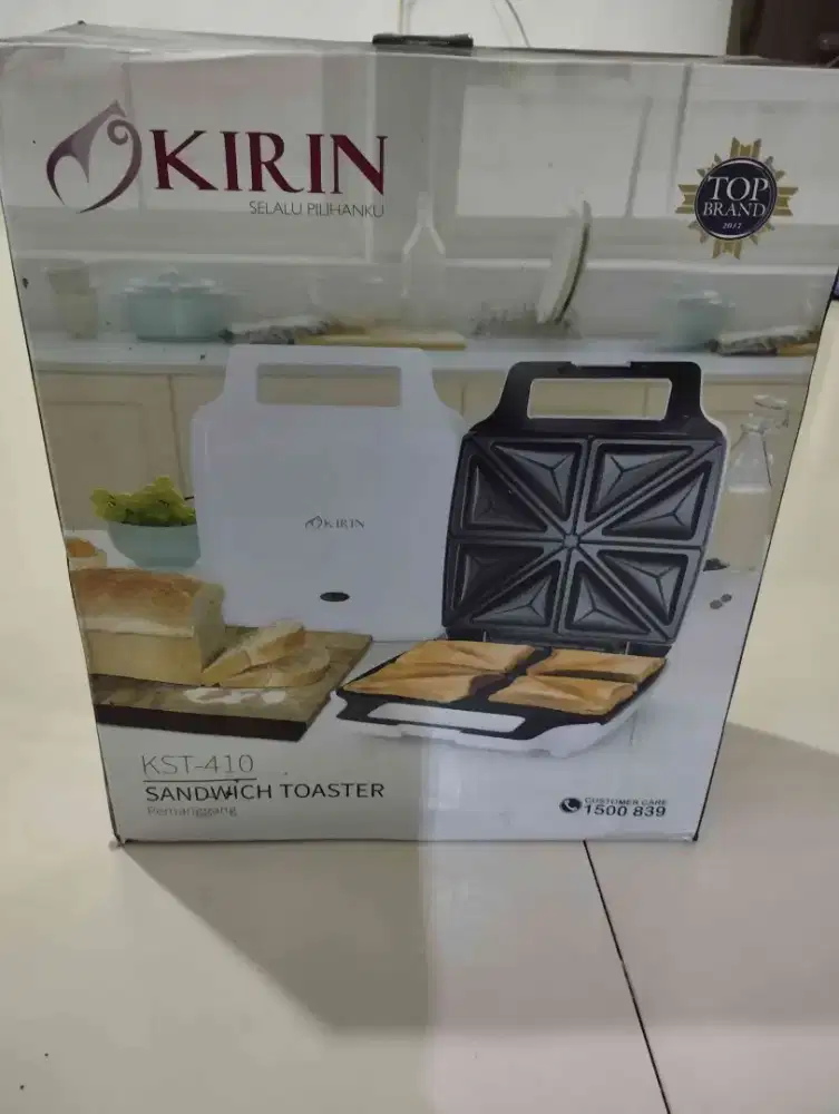 Pemanggang roti Baru