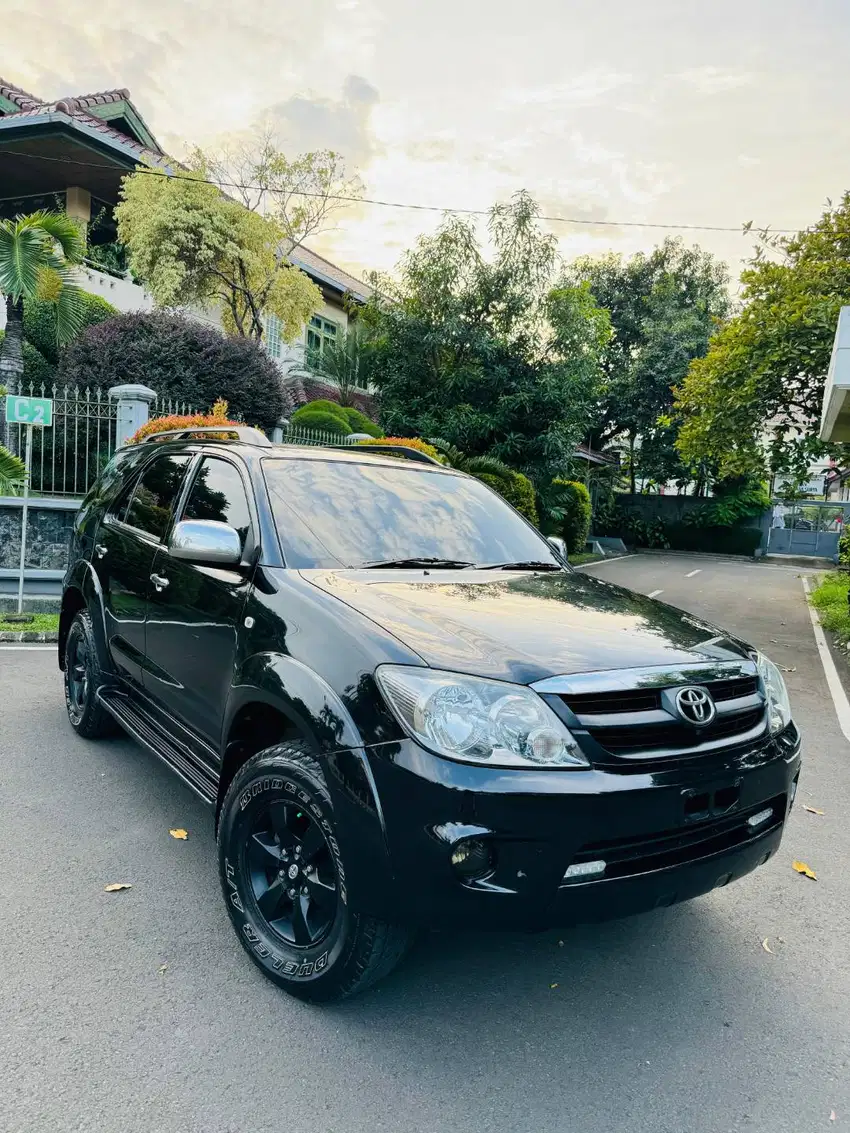 Toyota Fortuner G Luxury Hitam Matic Tgn1, Siap Pake