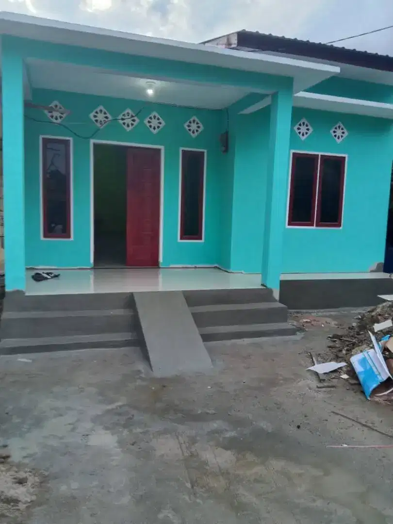 Dijual Rumah & Tanah di parluasan Pematangsiantar 2 pintu Luas  350 m