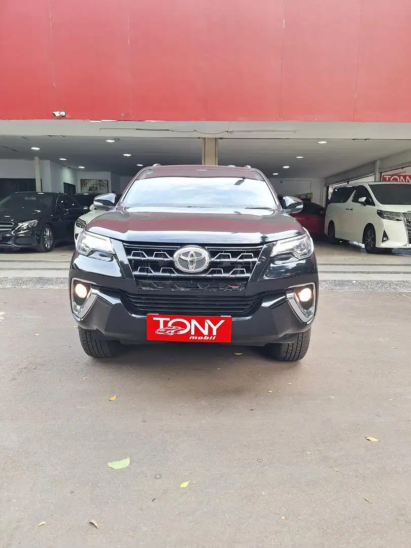 Toyota Fortuner SRZ 2.7 TRD 2017