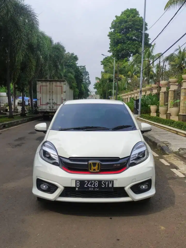 Brio RS Manual 2018 Putih Terawat