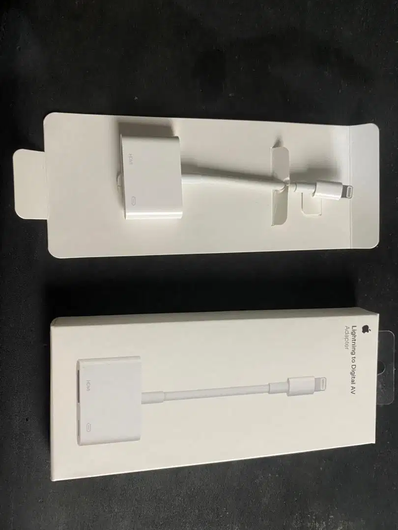 KABEL LIGHTNING TO HDMI APPLE IPHONE