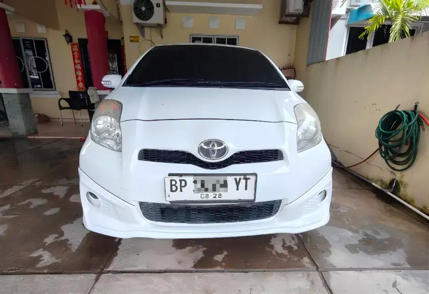 Toyota Yaris 1.5 E A/T 2012 bisa klr batam