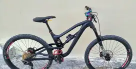 Sepeda gunung Thrill Ricochet 160 Pro