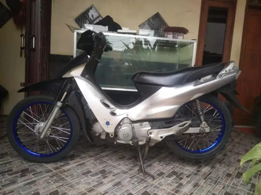 dijual motor suzuki shogun 110
