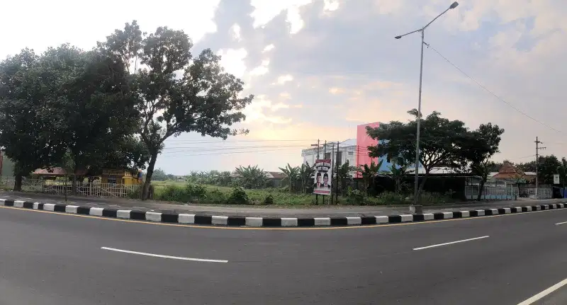 Tanah Spesial Pinggir Jl Jogja-Solo