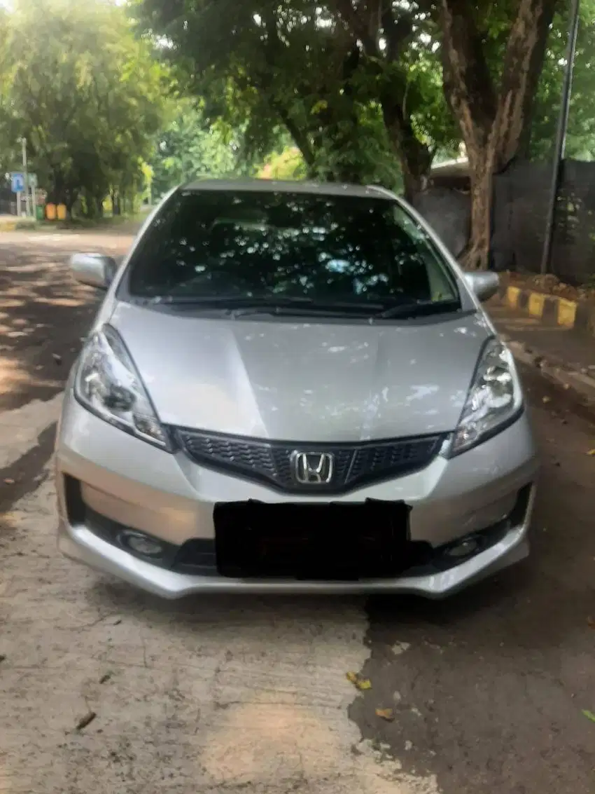 Honda jazz (2012) LIKE NEW (Pribadi)