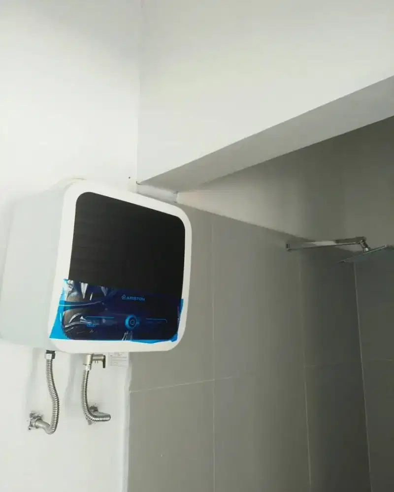 Water heater listrik dan gas