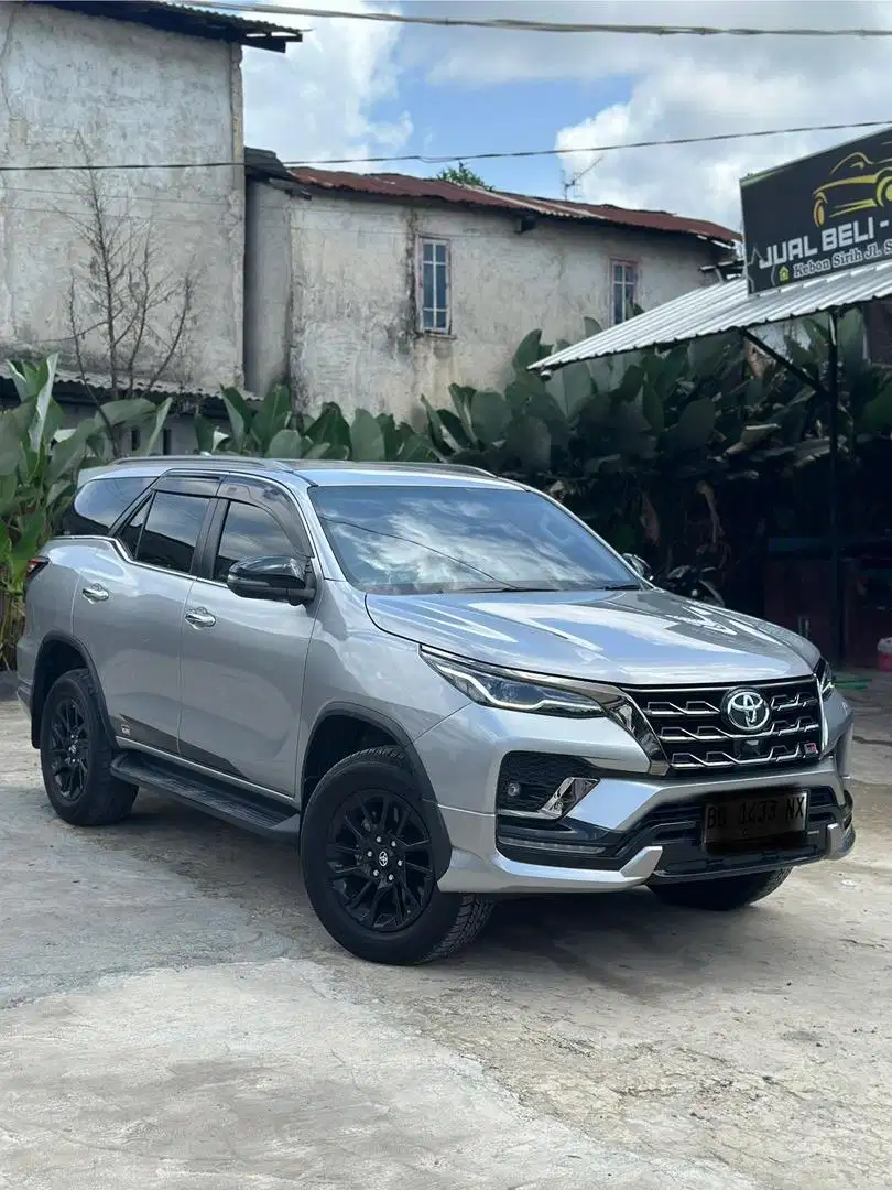 FORTUNER GR SPORT 2.8 DIESEL 2023