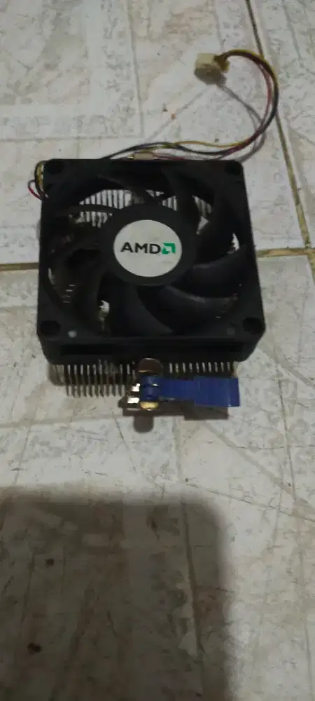 Heatsink fan prosesor AMD