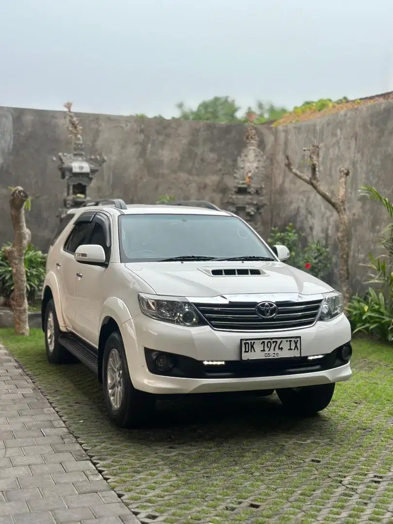 FORTUNER G VNT 2014 DIESEL MATIC ASLI BALI