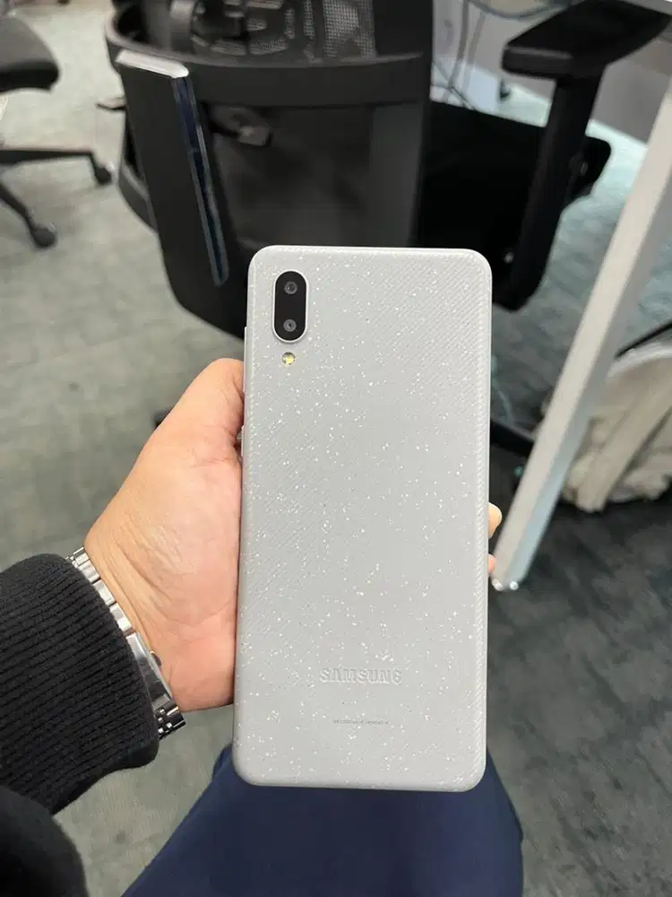 Samsung A02 3/32gb