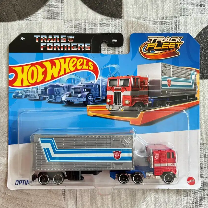 Hot wheels Optimus Prime Transformers Truck Hotwheels