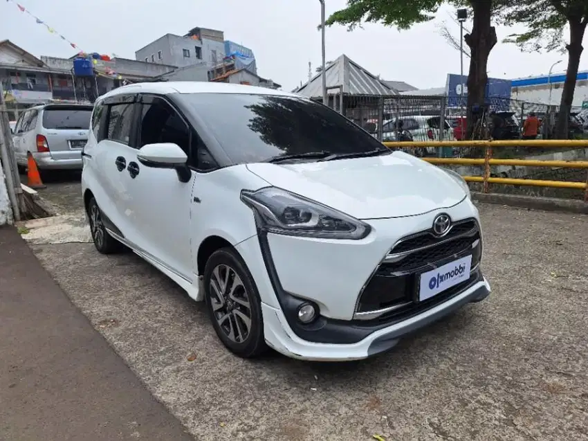 [OLX Mobbi] Dp Rendah Toyota Sienta Putih 1.5 G Bensin-MT 2017 FZI