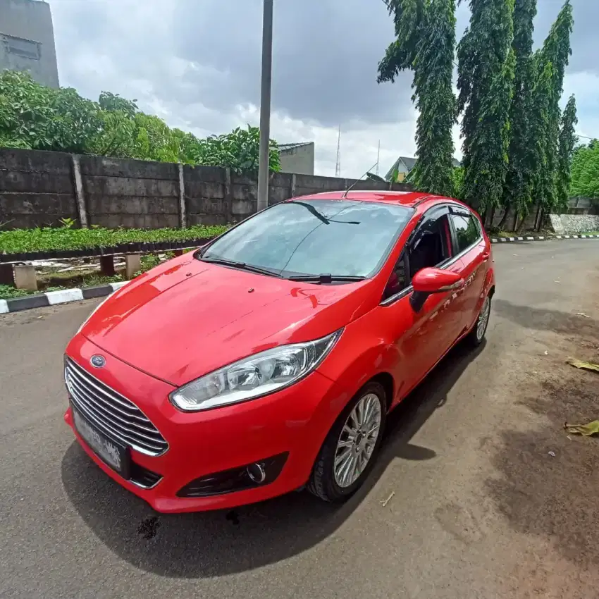 Dijual Ford Fiesta 1.5 Sport AT 2014