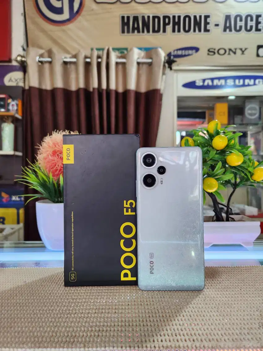 Poco F5 5G Ram 12Gb/ 256Gb Fulset Mulus Ori 100% Garansi Desember 2025