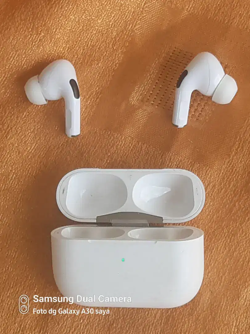 Airpods pro original Apple suara mantab bass tak Tertandingi