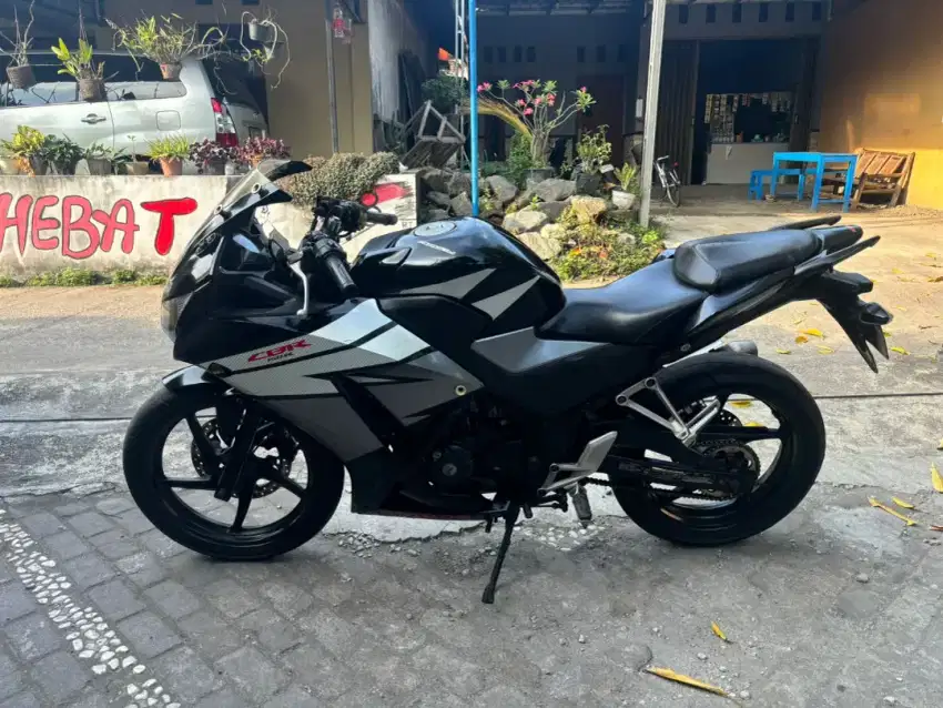 Honda CBR thn 2015 plat AB Bantul