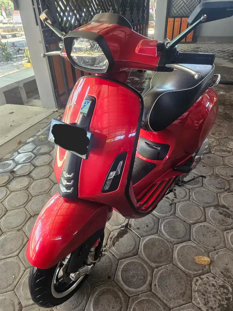 Dijual Vespa sprint i-get tahun 2021