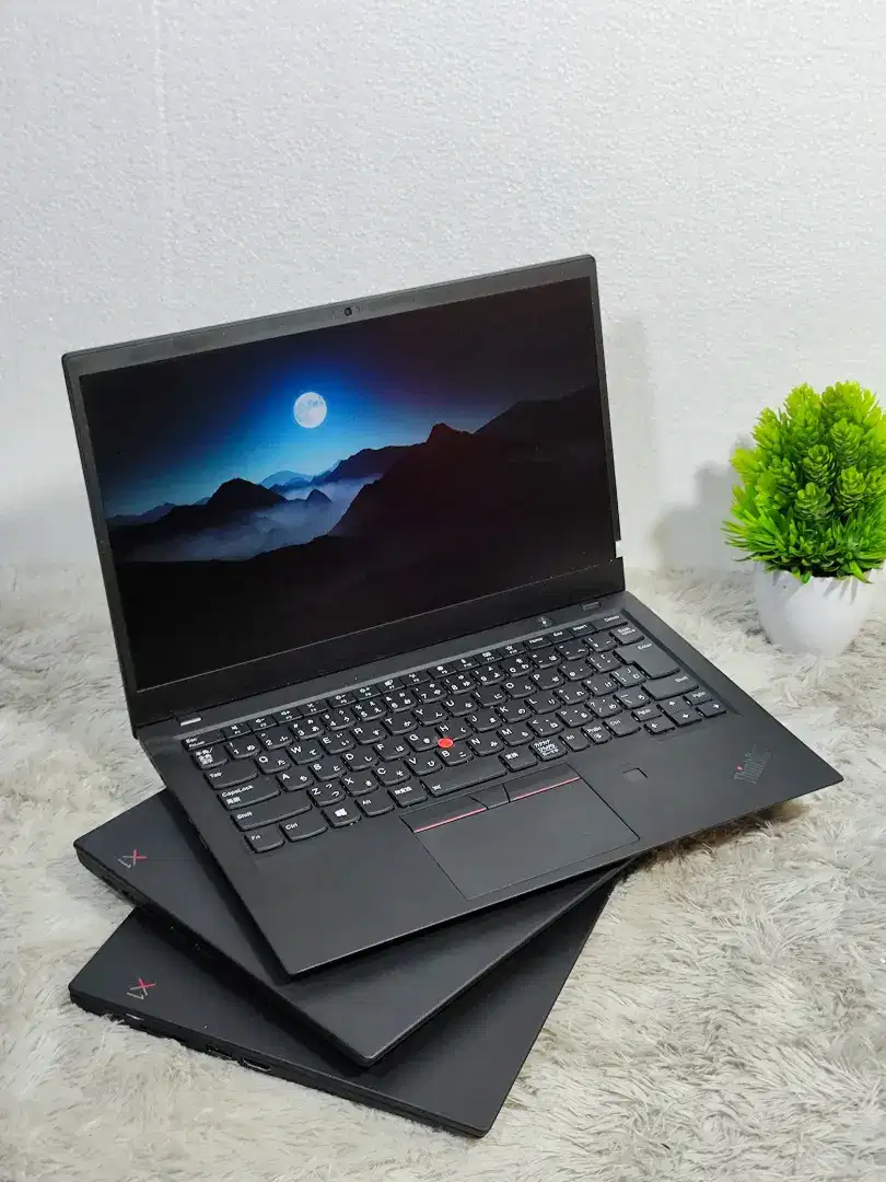 LENOVO THINKPAD X1 CARBON