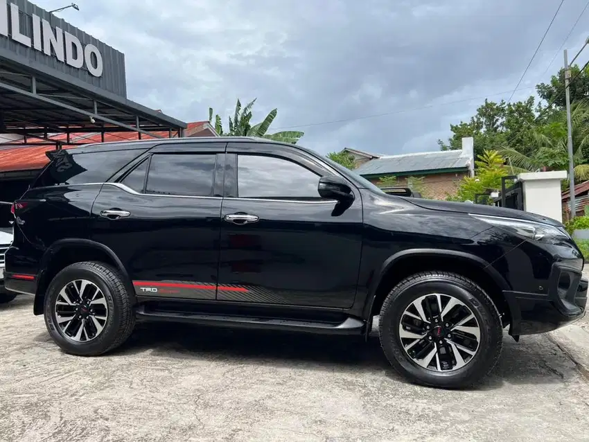 Fortuner VRZ TRD Automatic Diesel 2018 kondisi istimewa