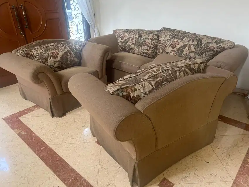 Sofa kain bekas 3 pcs besar murah