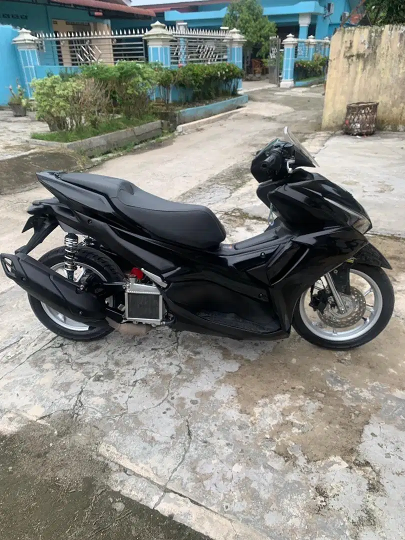 Jual aerox new tahun 2021