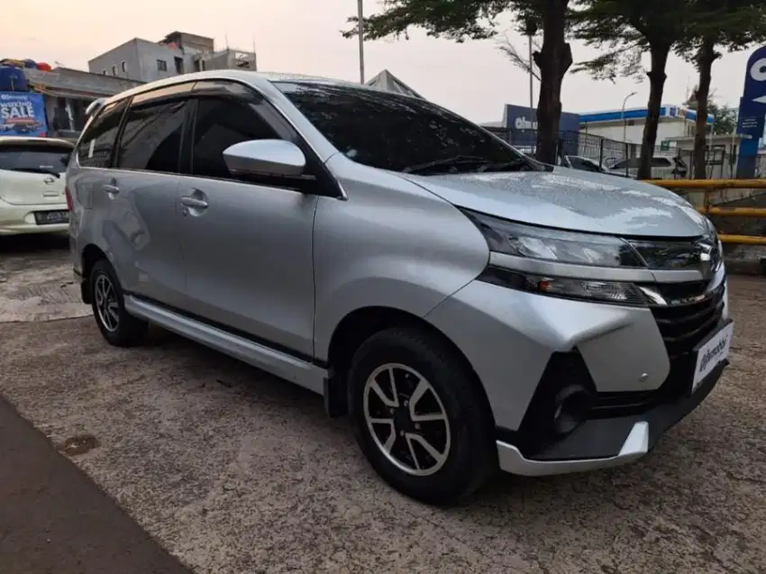 [OLX Mobbi] Dp Rendah Daihatsu Xenia Silver 1.5 R Deluxe-MT 2021 SRX