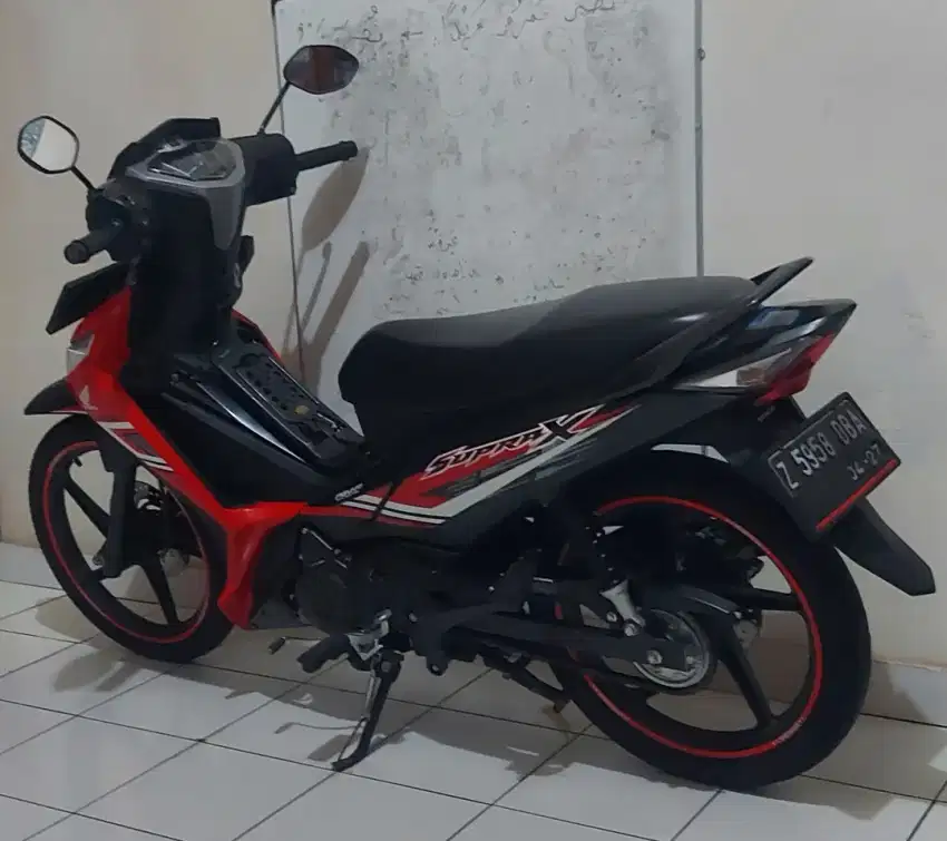 Supra X 125 fi istimewa