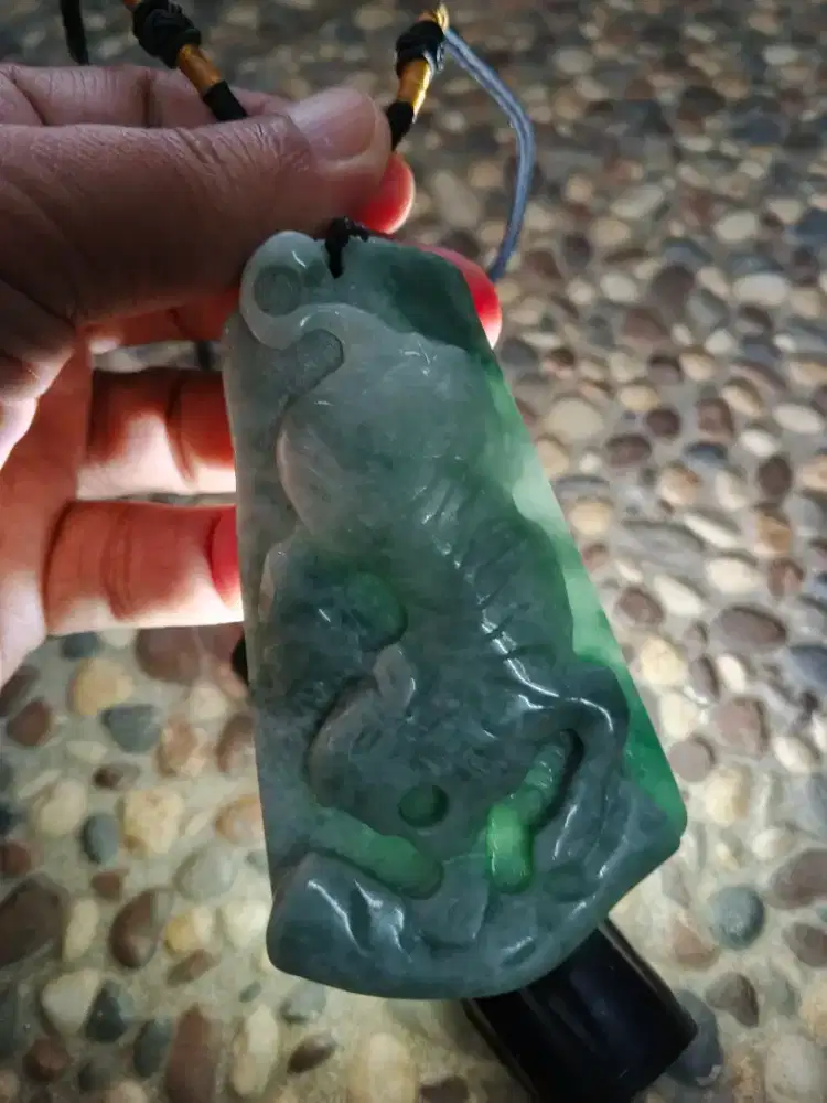 1pcs Liontin Batu Giok Burma Motif Harimau  Boss