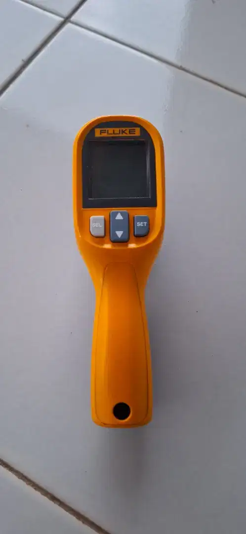 Fluke 59 Max IR Thermometer