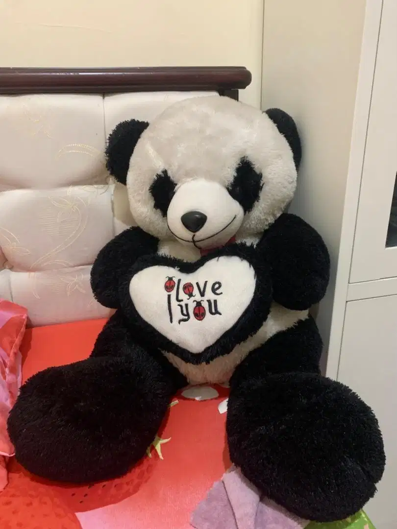 Boneka Besar Panda