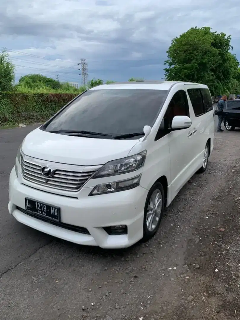 Dijual Toyota Vellfire Premium Sound 2010