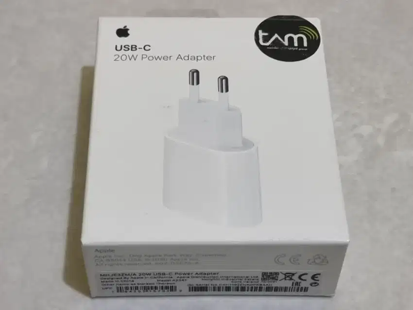 USB-C 20W Power Adapter iPhone