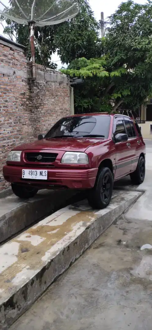 Suzuki escudo kapsul 1.600cc Irit