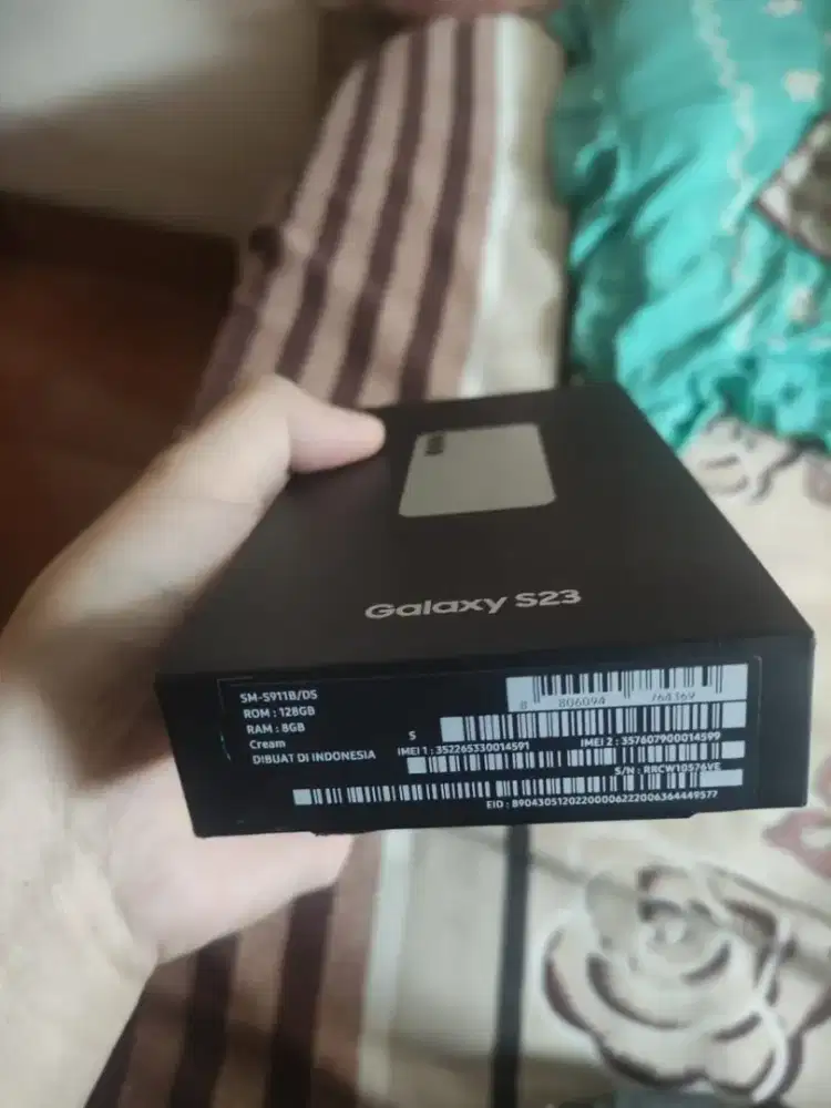 Samsung fold 3 256Gb like new lengkap nota dibli