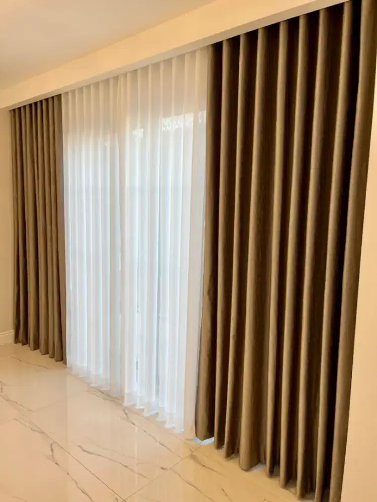 Jual tirai jendela gordyn hordeng gorden wallpaper dinding rollblind v