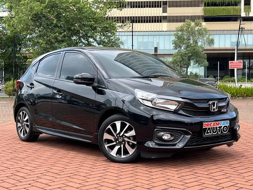 Like new! Honda Brio RS CVT NIK 2021 Hitam